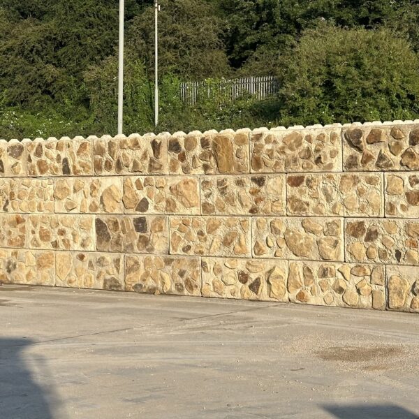 myers stone faced full block 1500 x 600 x 600mm flat top